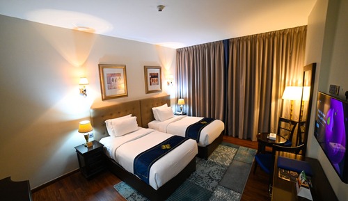 Habitación Premium con 2 camas individuales, 1 cama de matrimonio grande, vistas al mar