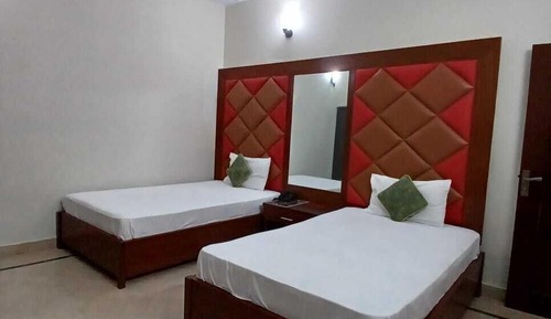 Habitación Deluxe con 1 cama doble o 2 individuales, vistas a la colina