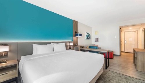 Suite básica, 1 cama de matrimonio grande con sofá cama, no fumadores