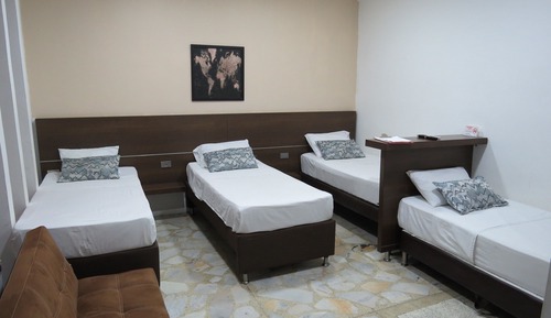 Habitación cuádruple estándar, varias camas