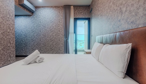 Estudio, baño privado, vistas a la ciudad