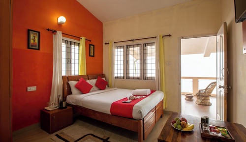 Habitación superior, balcón, vistas al valle