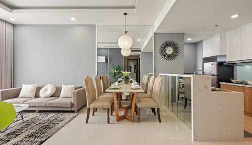 Apartamento de lujo, balcón