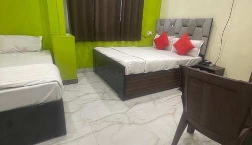 Habitación triple Confort, vistas a la ciudad