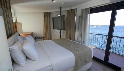 Suite Royal, vistas al río
