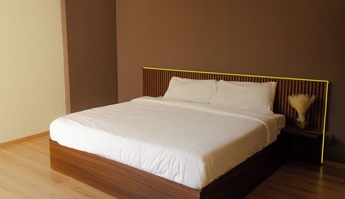 Apartamento de diseño, 3 habitaciones, balcón, vistas a la ciudad