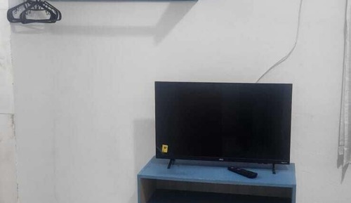 Habitación básica con 2 camas individuales
