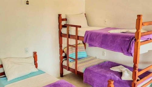 Habitación cuádruple estándar