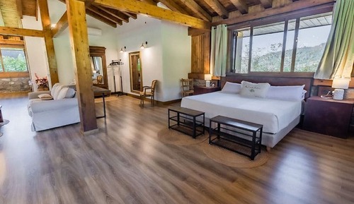 Habitación Deluxe doble, patio, vistas a la montaña