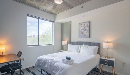 Apartamento exclusivo, 1 cama de matrimonio con sofá cama, vistas a la ciudad