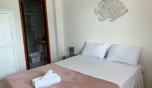 Habitación Confort doble, 1 cama de matrimonio, baño privado