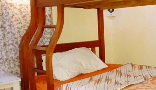 Habitación con 1 cama doble o 2 individuales, vistas a la ciudad