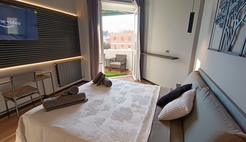 Habitación de diseño doble, 1 cama de matrimonio, no fumadores, vistas a la ciudad