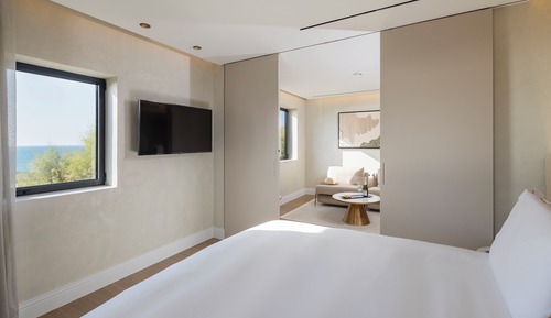 Suite, balcón