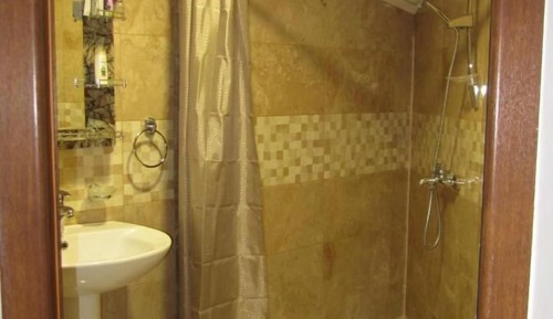 Habitación Confort con 1 cama doble o 2 individuales