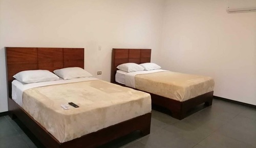 Habitación clásica doble, balcón, vistas al jardín