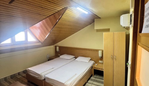 Habitación básica, vistas a la ciudad