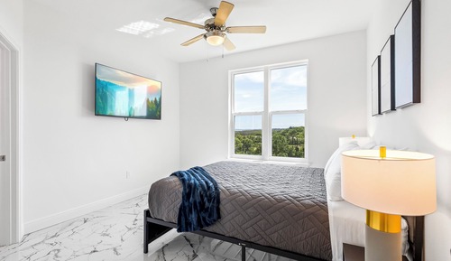 Apartamento de lujo, balcón, vistas al río