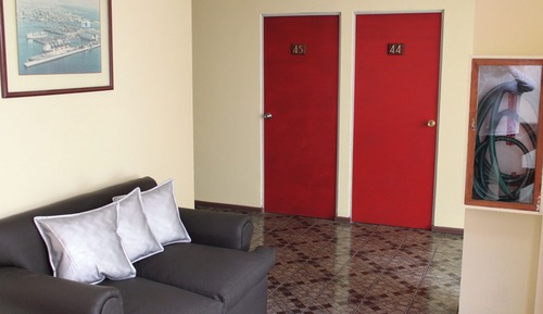 Habitación Confort, 2 camas individuales, baño privado, vistas a la ciudad