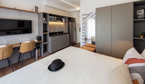 Estudio, 1 cama doble, balcón