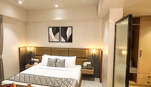Suite Room