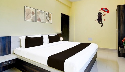Deluxe Double Room, City View