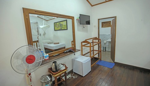 Habitación triple estándar, vistas a la montaña