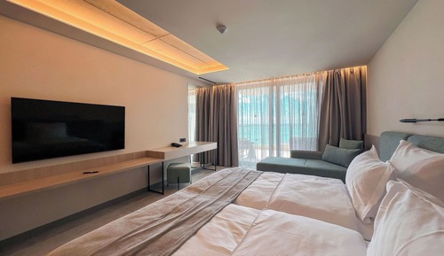 Habitación Deluxe doble, balcón, vistas al mar