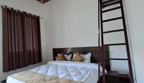 Basic Double Room