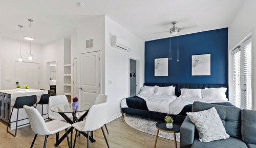 Estudio Deluxe, no fumadores, balcón