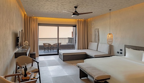 Suite Family Side Sea View