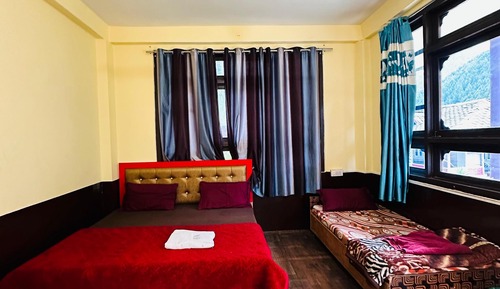 Standard Room Triple Beds