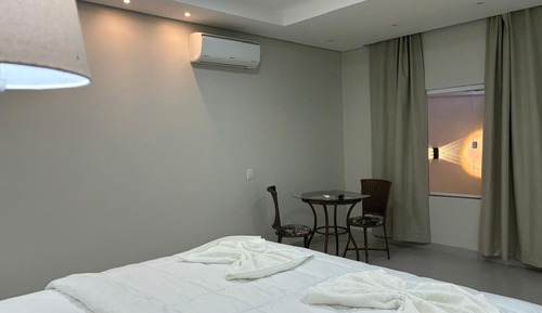 Habitación cuádruple Confort, vistas al patio