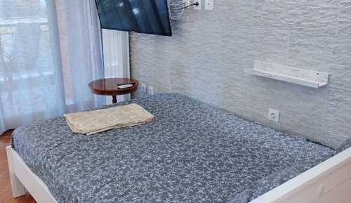 Apartamento, 3 habitaciones, fumadores, balcón