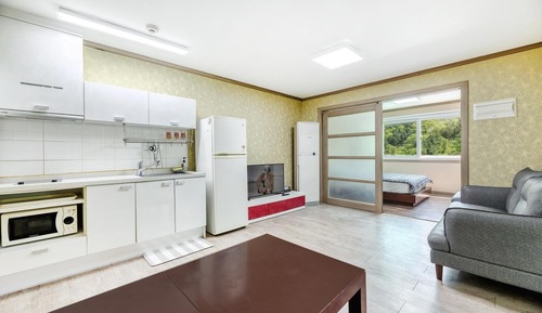 Habitación básica, 2 habitaciones (201)