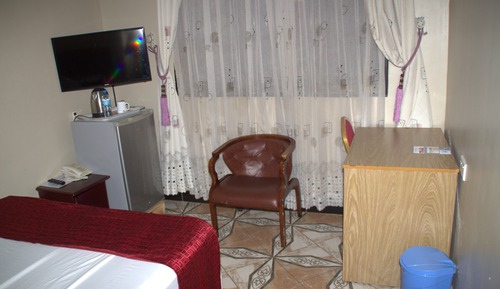 Habitación doble, vistas a la montaña