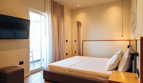 Habitación Elite doble, 1 cama de matrimonio grande con sofá cama, vistas al mar