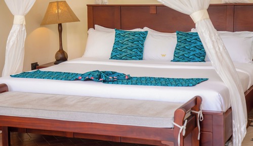 Habitación de lujo doble, 1 cama de matrimonio grande, baño privado, vistas al río