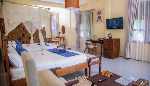 Habitación de lujo con 1 cama doble o 2 individuales, 2 camas de matrimonio, no fumadores