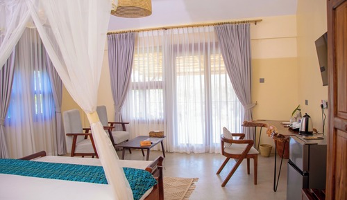 Habitación estándar doble, 1 cama de matrimonio, baño privado, vistas al río