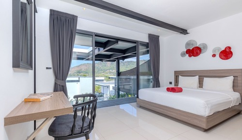 Villa de diseño, 4 habitaciones, vistas a la piscina