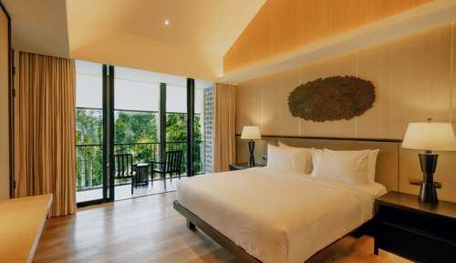 Suite de lujo, vistas al jardín