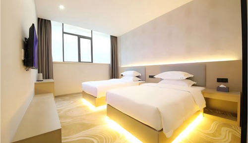 Business Double Room, City View