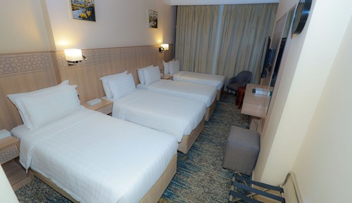 Habitación cuádruple básica