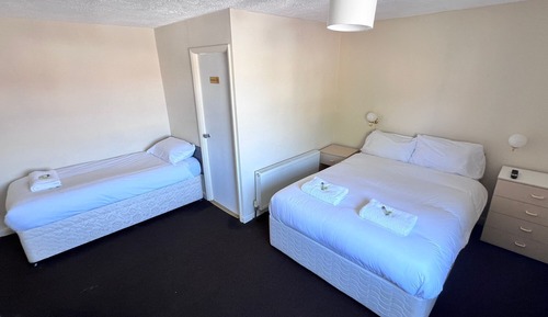 Standard Suite, Ensuite