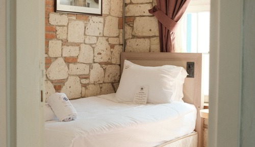 Standard Twin Room with Garden and Pool view