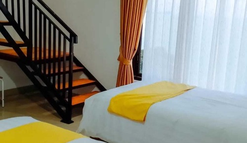 Estudio ejecutivo, 2 habitaciones, balcón, vistas al mar