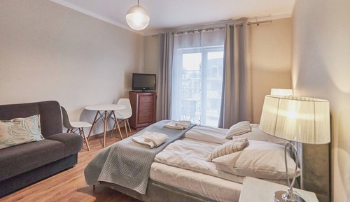 Suite estudio económica, 1 cama de matrimonio con sofá cama