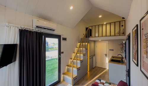 Suite estándar, 1 cama de matrimonio grande con sofá cama, baño privado, vistas a la piscina