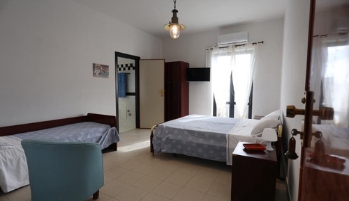 Habitación triple básica